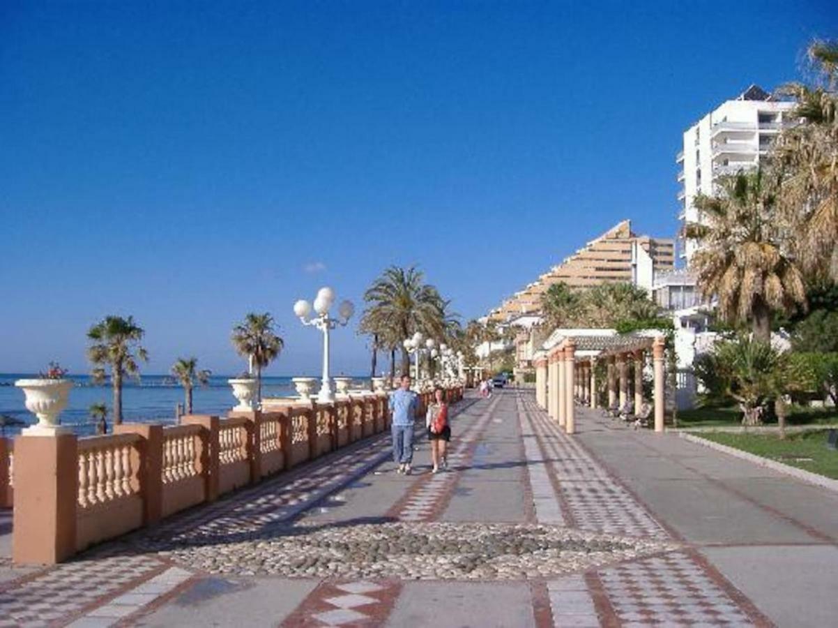 797 Holiday Rentals - Amplio piso para 4 centro de Arroyo Benalmádena Exterior foto